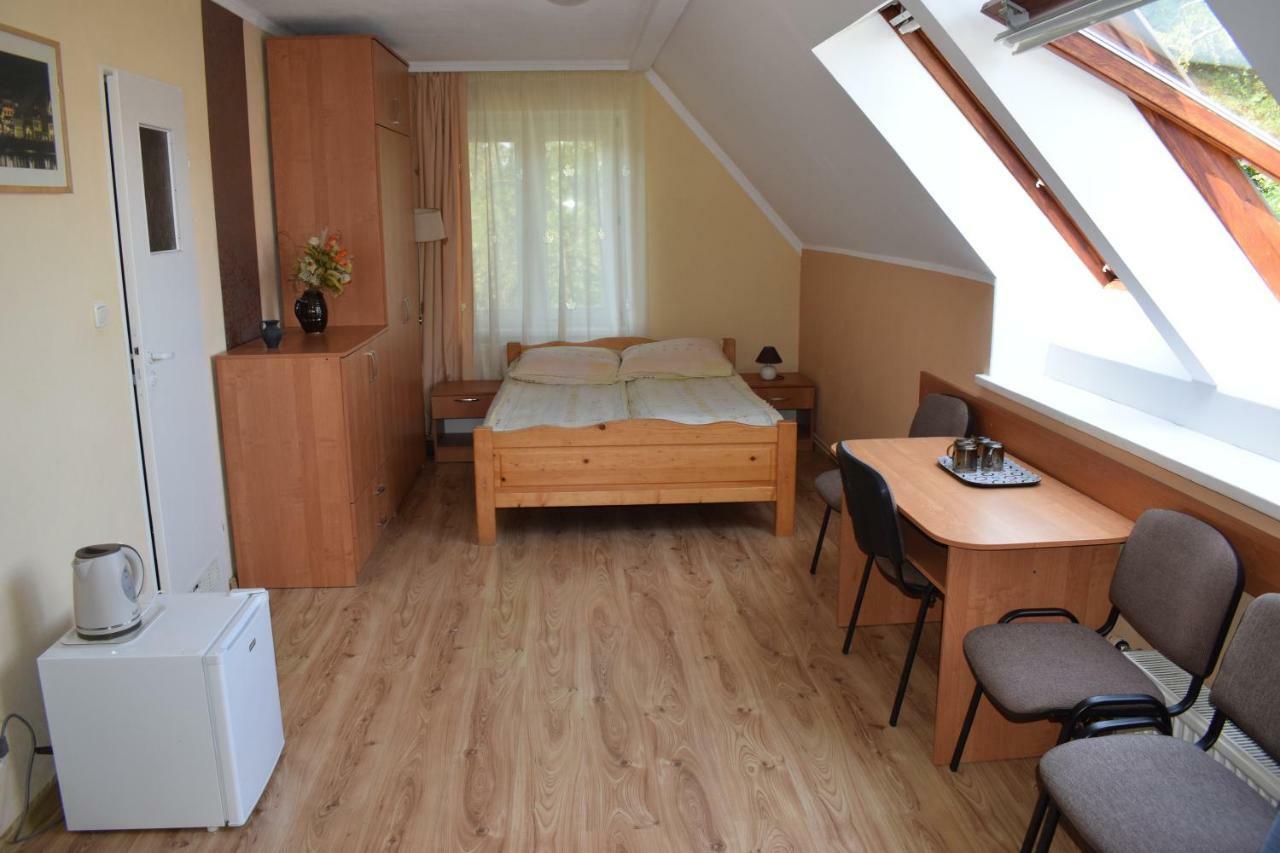 Dom Wczasowy Janina Mikoszewo Extérieur photo
